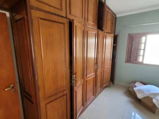 Casa no Jardim Paraíba em Aparecida com 4 quartos.