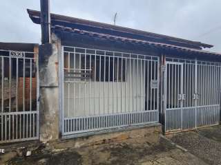 Casa/Terreno