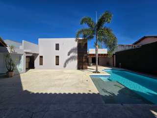 Casa Alto Padrão