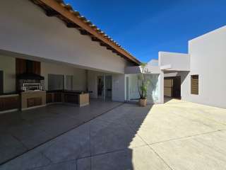 Casa Alto Padrão