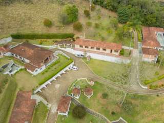 Fazenda em Cunha com Infraestrutura Fantástica