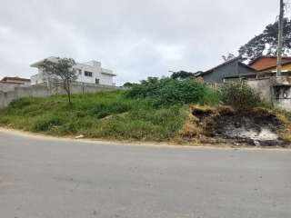 Ótimo Terreno de 334 m2 em rua asfaltada no Belveder Clube dos 500 S